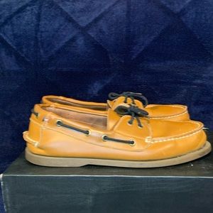 Men’s casual shoes
